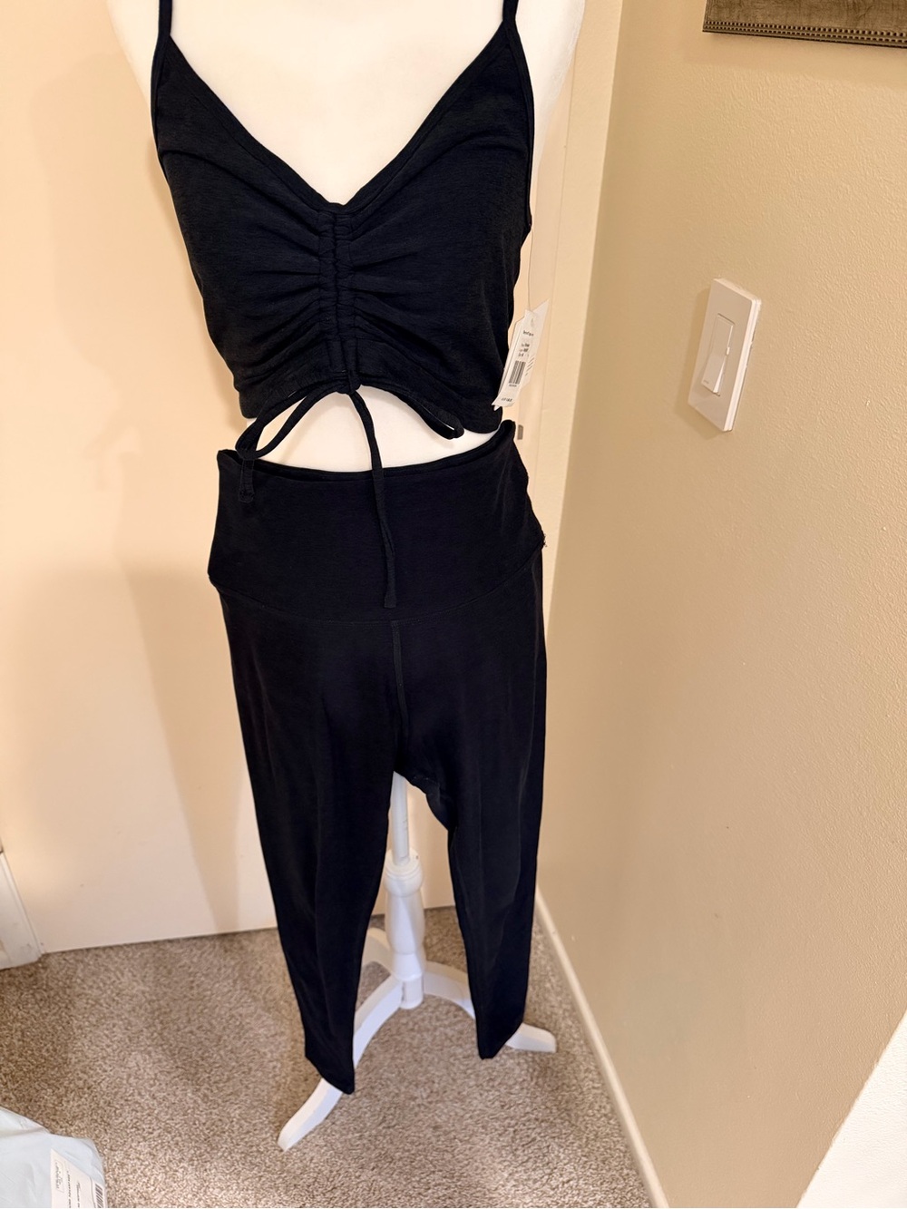 Beyond Yoga Black Ruched Crop Tank & High-Waist Black Leggings Set